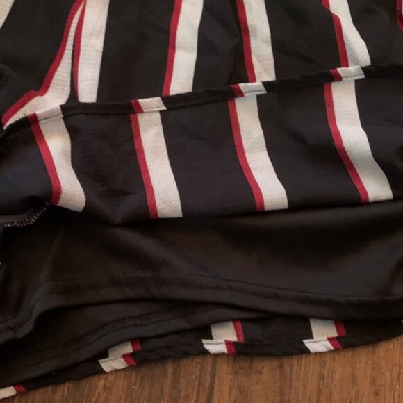 Trixxi Black/Red Striped Romper Size M - Picture 4 of 8